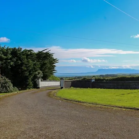 Casa de Férias Mountain View At Grange Beg # 1